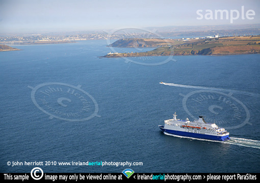 approaching Roches Point